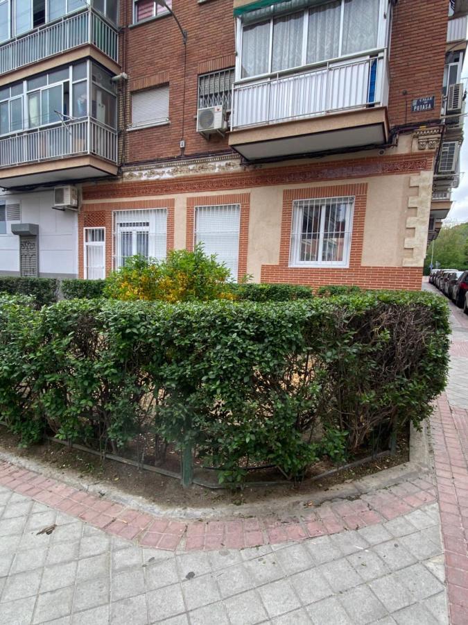 Apartamento Mana Madrid Exterior foto